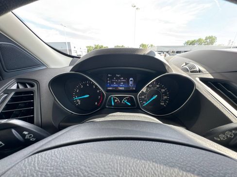 Certified 2017 Ford Escape SE w/ SE Leather Comfort Package AWD/4WD image 29