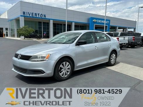 Used 2013 Volkswagen Jetta S FWD image 1