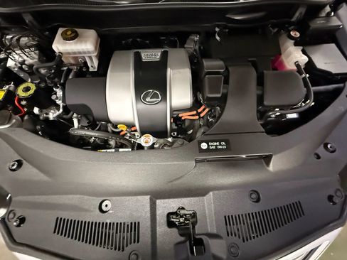 Used 2018 Lexus RX 450h F Sport image 26