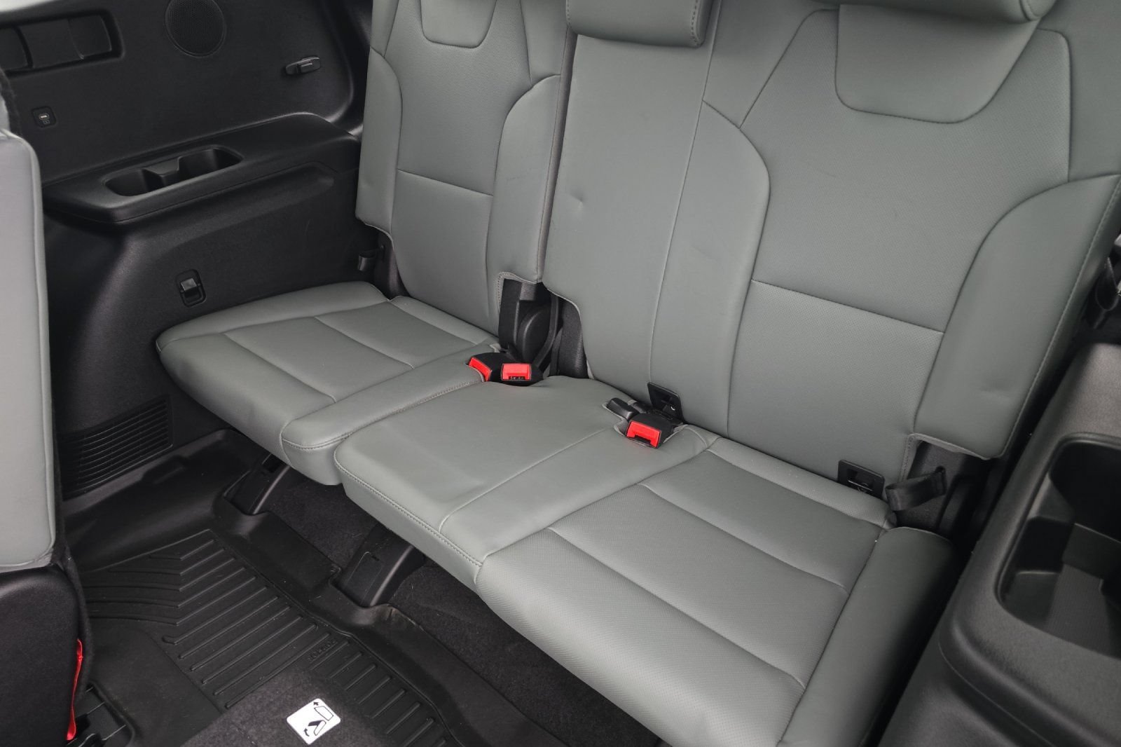 Used 2024 Kia Telluride SX Prestige X-Line AWD/4WD image 12