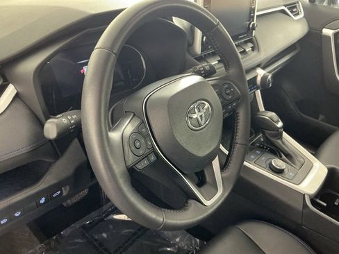 Used 2022 Toyota RAV4 XSE image 41