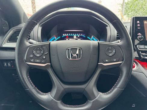 Used 2023 Honda Odyssey Sport image 10