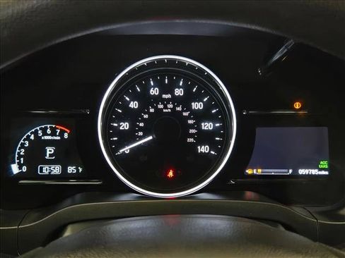 Used 2022 Honda HR-V EX image 11