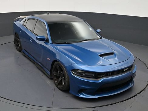 Used 2021 Dodge Charger Scat Pack w/ Plus Group RWD image 18