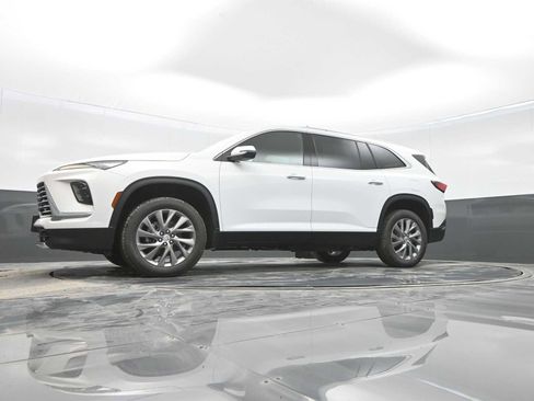 New 2026 Buick Enclave Preferred image 36