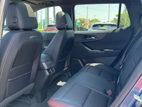 New 2026 Chevrolet Equinox RS w/ Convenience Package III FWD image 22