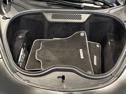 Used 2017 McLaren 570S Base image 31