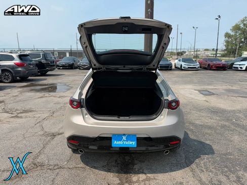 Used 2023 MAZDA MAZDA3 s AWD/4WD image 38