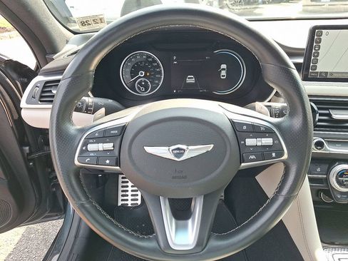Used 2023 Genesis G70 2.0T w/ Sport Prestige Package AWD/4WD image 20