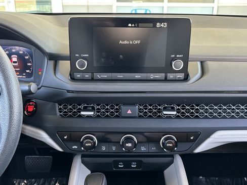 Used 2023 Honda Accord EX image 13