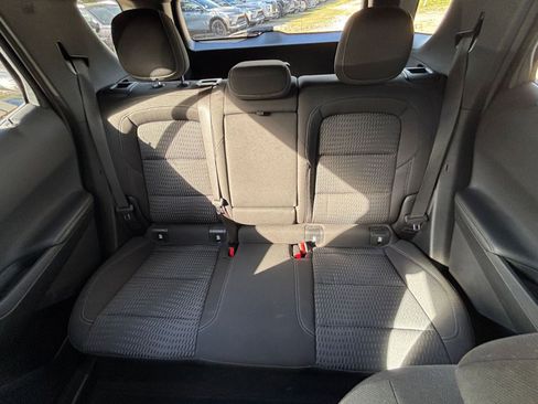 Used 2025 Chevrolet Equinox LT image 40