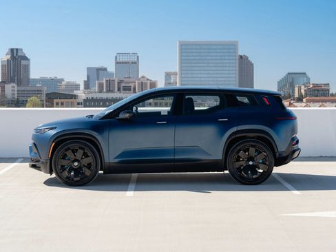 Used 2023 Fisker Ocean One image 6