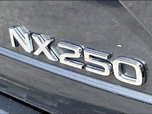 Used 2024 Lexus NX 250 FWD image 10