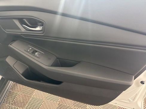 Certified 2024 Honda Accord EX image 31