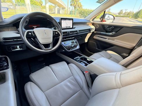 Used 2021 Lincoln Corsair Reserve w/ Equipment Group 201A image 20