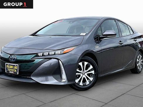 Used 2020 Toyota Prius Prime LE FWD image 1