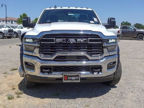 New 2025 RAM 4500 Tradesman AWD/4WD image 2
