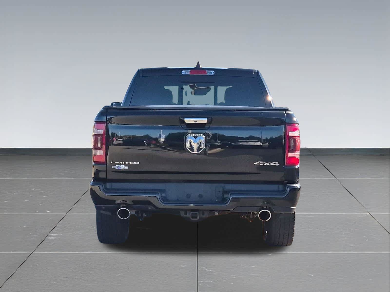 Used 2022 RAM 1500 Limited w/ Body Color Bumper Group AWD/4WD image 5