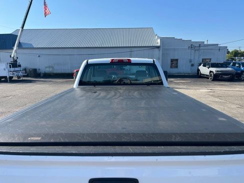 Used 2016 Chevrolet Silverado 2500 W/T w/ Snow Plow Prep Package AWD/4WD image 5