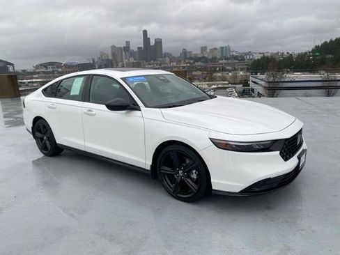 Certified 2024 Honda Accord Sport image 1