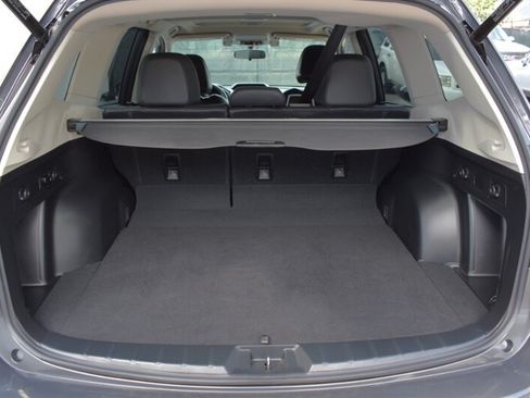Used 2020 Subaru Forester Limited AWD/4WD image 10
