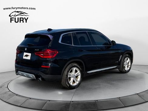 Used 2018 BMW X3 xDrive30i AWD/4WD image 3