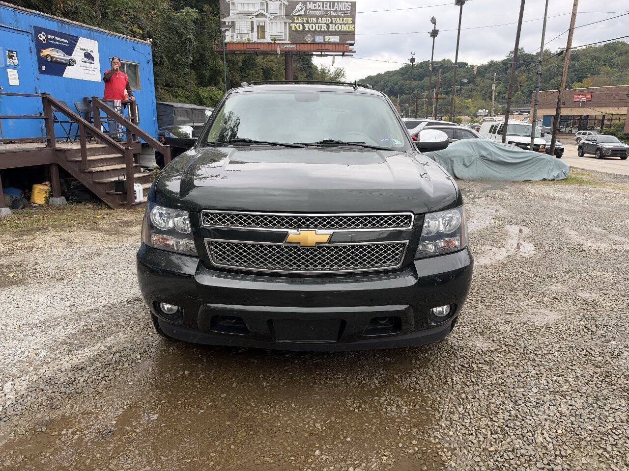 Used 2013 Chevrolet Avalanche LTZ AWD/4WD image 5