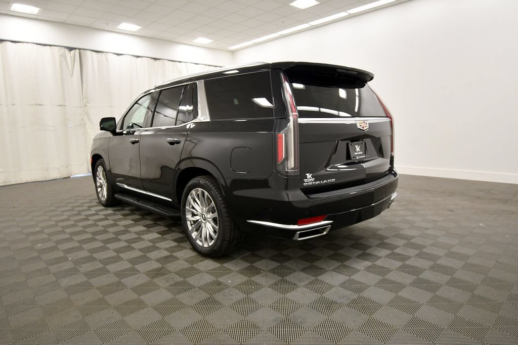 Used 2021 Cadillac Escalade Premium Luxury w/ Driver Assist Tech Package AWD/4WD image 5
