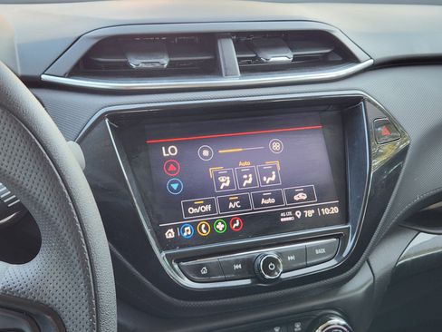 Used 2023 Chevrolet TrailBlazer LT w/ Convenience Package image 20