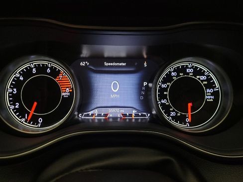 Used 2020 Jeep Cherokee Limited w/ Technology Group image 23