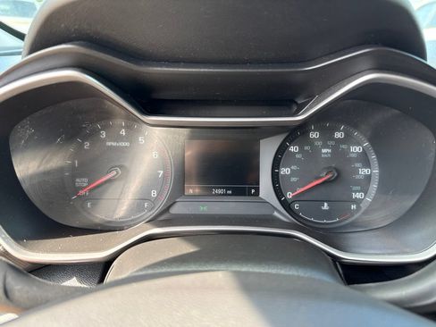 Used 2021 Chevrolet TrailBlazer LS w/ LPO, Blackout Package FWD image 25