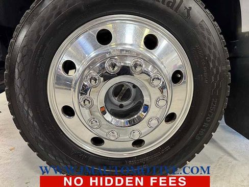 Used 2017 Ford F450 XLT image 9