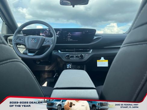 New 2026 Buick Envista Preferred image 13