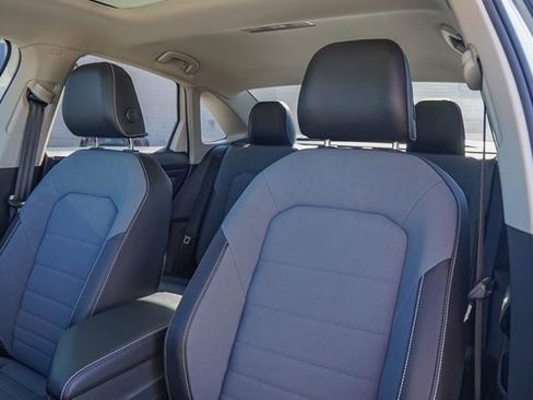 New 2026 Volkswagen Jetta SE image 10