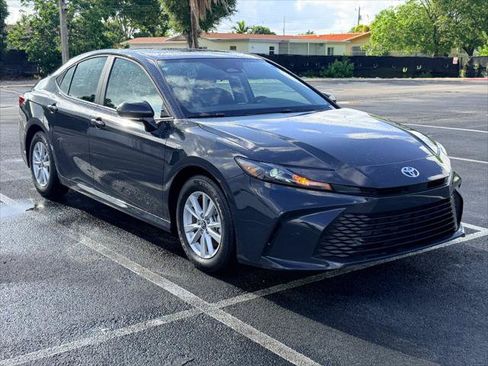 Used 2026 Toyota Camry LE FWD image 9