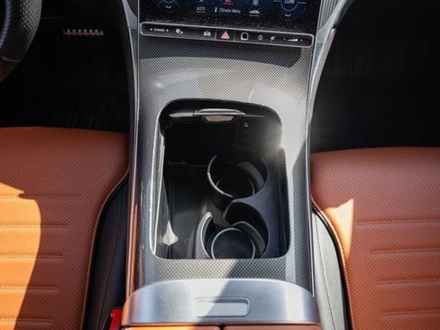 Certified 2023 Mercedes-Benz GLC 300 image 23