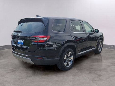Certified 2023 Honda Pilot EX-L image 4