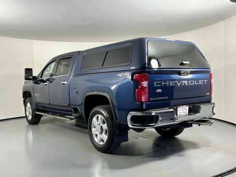 Used 2022 Chevrolet Silverado 2500 LTZ w/ LTZ Premium Package image 5