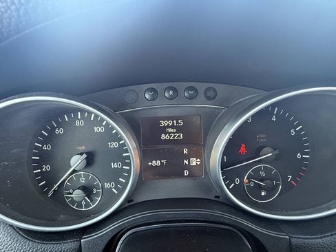 Used 2009 Mercedes-Benz GL 450 4MATIC image 20