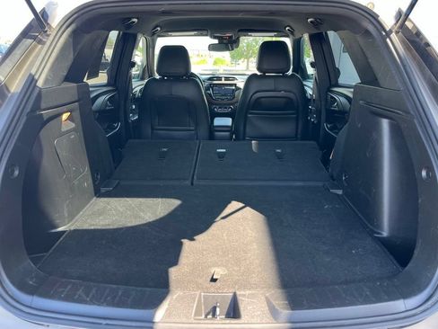 Used 2021 Chevrolet TrailBlazer ACTIV w/ Technology Package AWD/4WD image 27