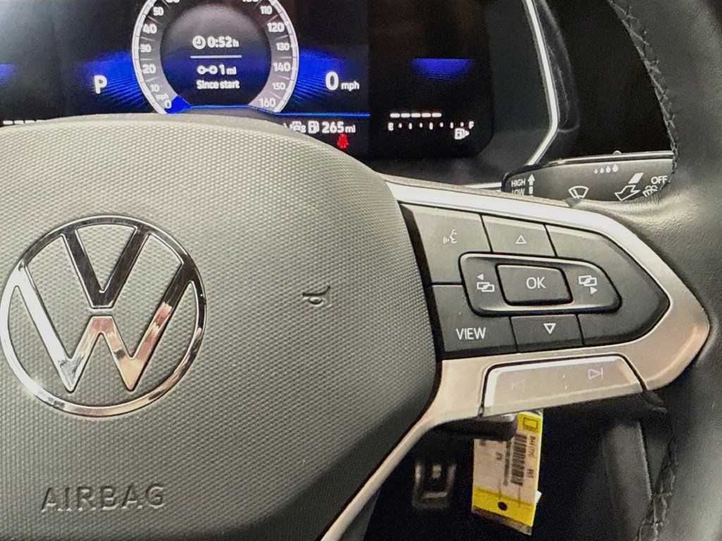 Used 2024 Volkswagen Jetta Sport FWD image 12