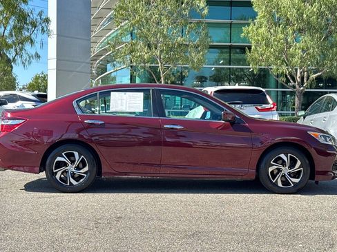 Used 2016 Honda Accord LX image 3