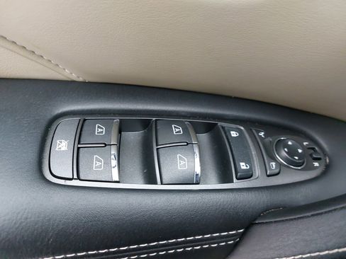 Used 2023 INFINITI QX80 Premium Select w/ Cargo Package image 31