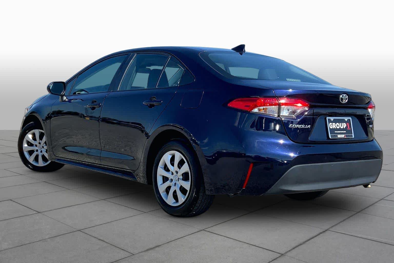 Used 2024 Toyota Corolla LE FWD image 12