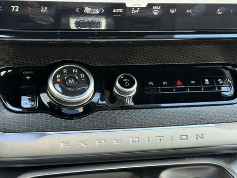 New 2026 Ford Expedition Max Platinum AWD/4WD image 22