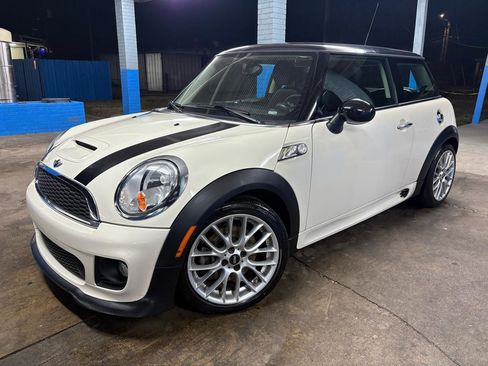 Used 2012 MINI Cooper S image 3