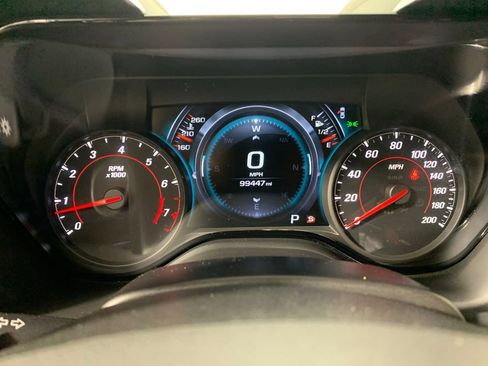 Used 2017 Chevrolet Camaro SS RWD image 22