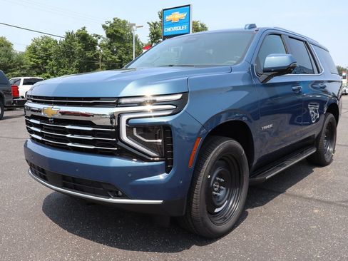 New 2026 Chevrolet Tahoe LT w/ Comfort Package AWD/4WD image 2