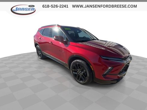 Used 2023 Chevrolet Blazer RS w/ Driver Confidence II Package FWD image 2