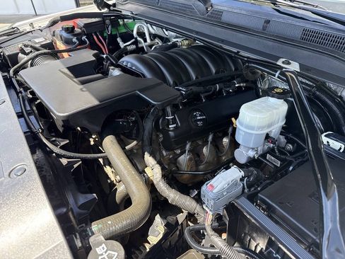 Used 2017 GMC Yukon XL Denali AWD/4WD image 13